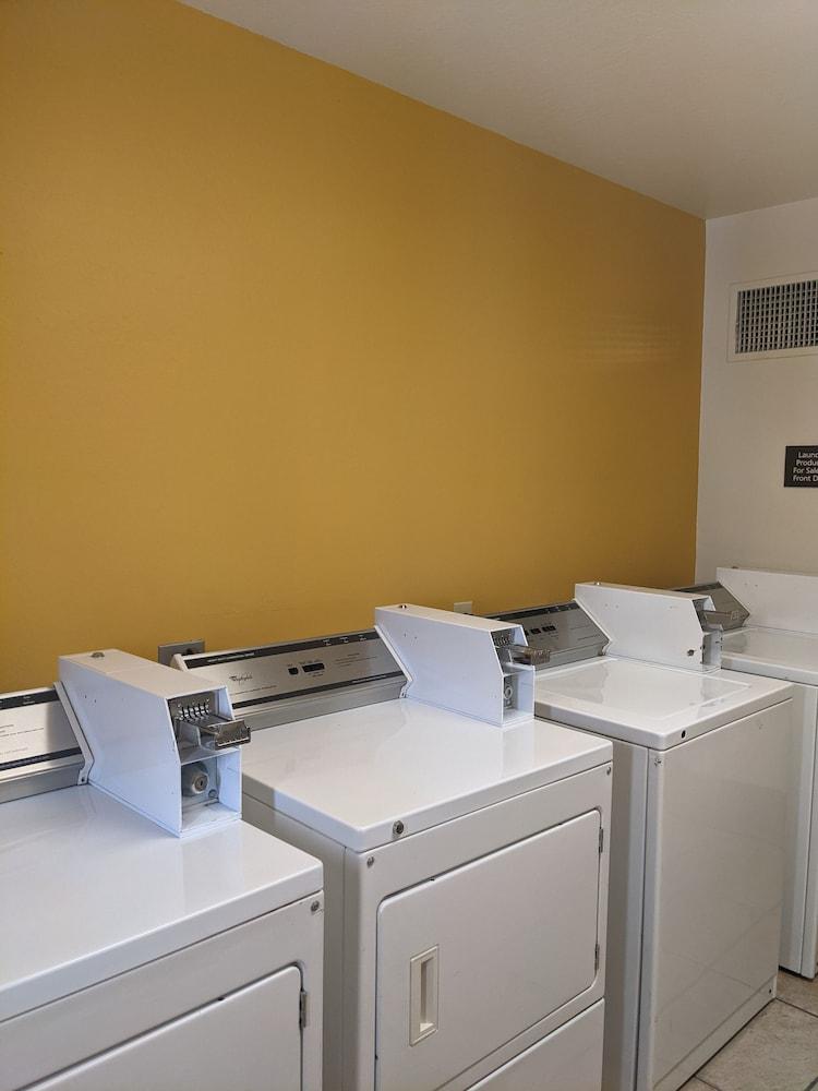 Surestay Plus Hotel By Best Western Tempe University Exterior foto