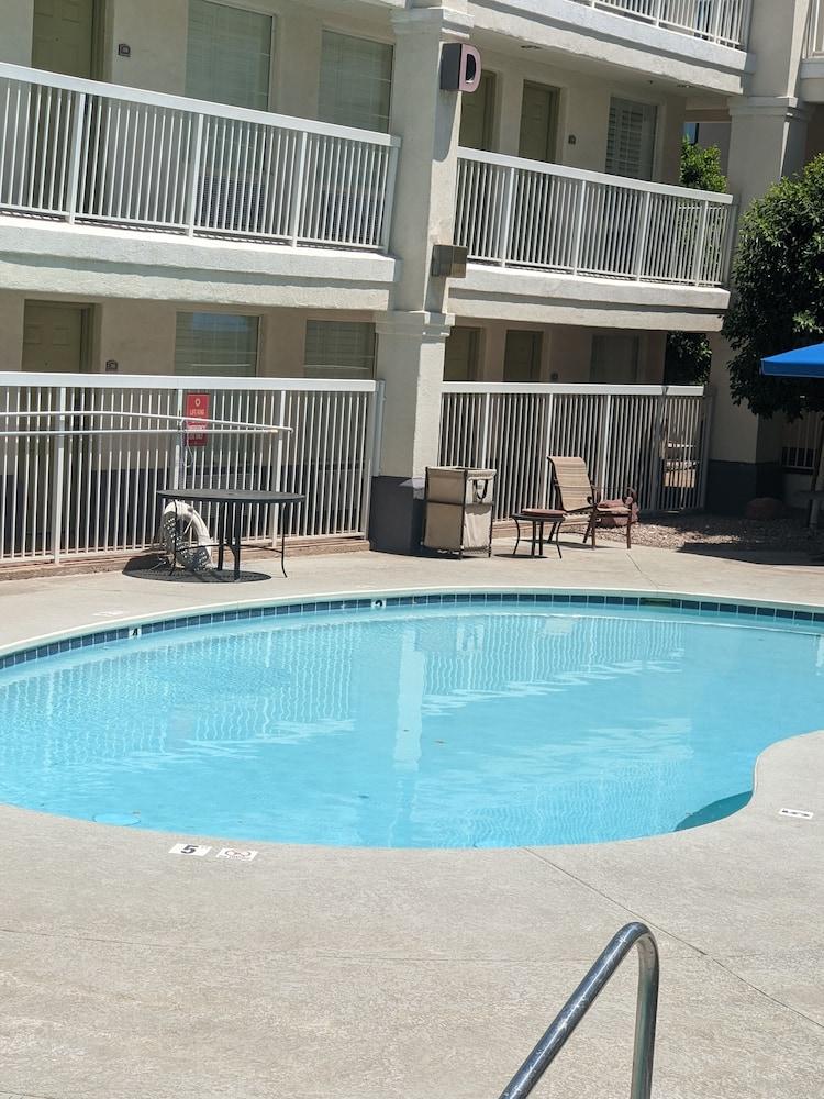 Surestay Plus Hotel By Best Western Tempe University Exterior foto