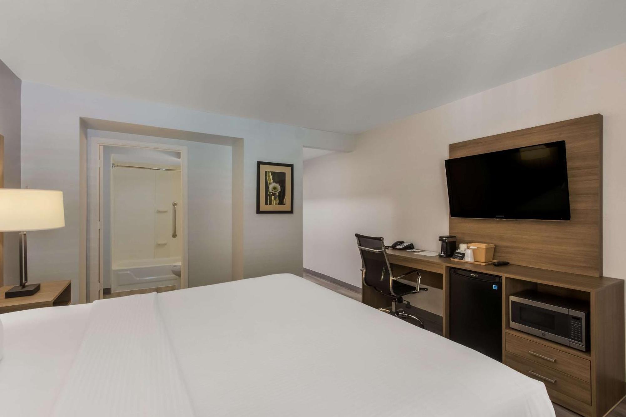 Surestay Plus Hotel By Best Western Tempe University Exterior foto